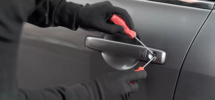 Locked Out of Car Help South Houston